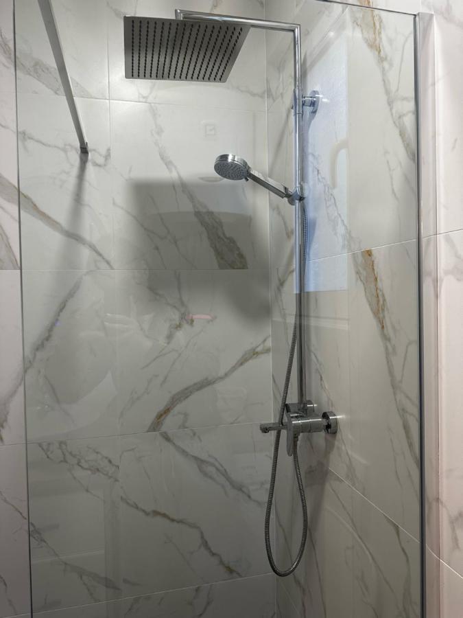 Apartment Aki Kotor Bagian luar foto