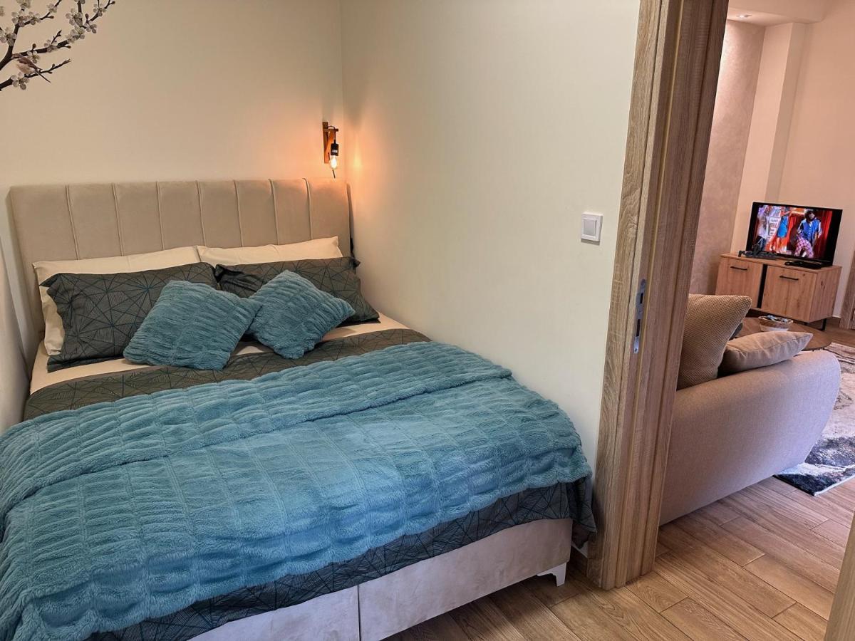 Apartment Aki Kotor Bagian luar foto